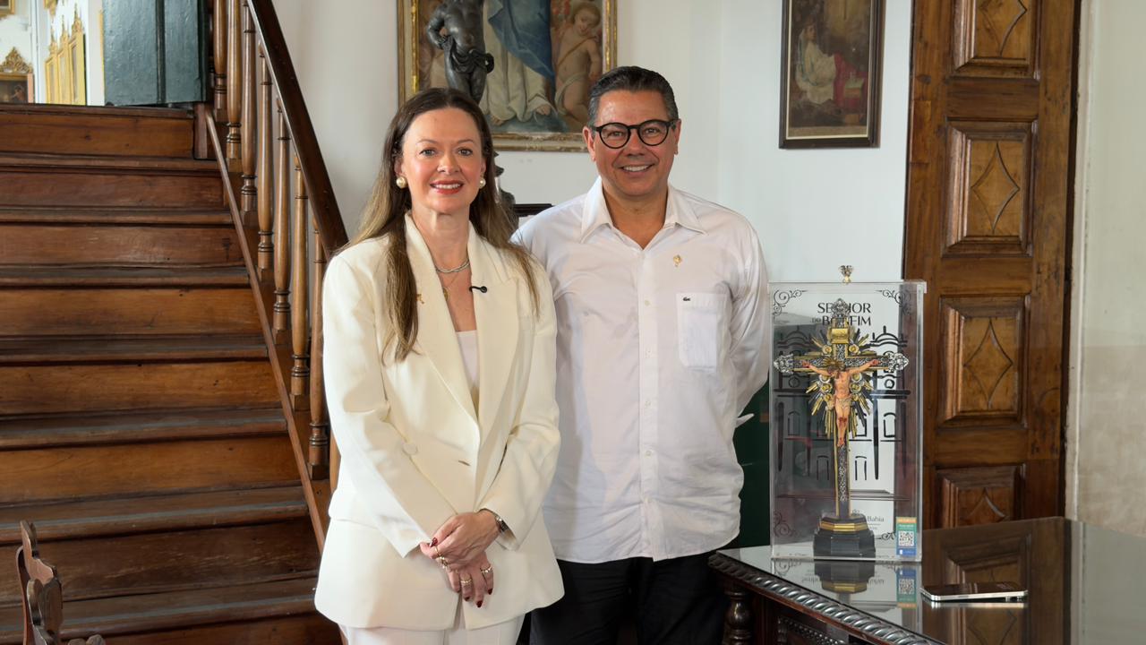 Isabela Suarez assume papel inédito como juíza da Festa do Bonfim 2026