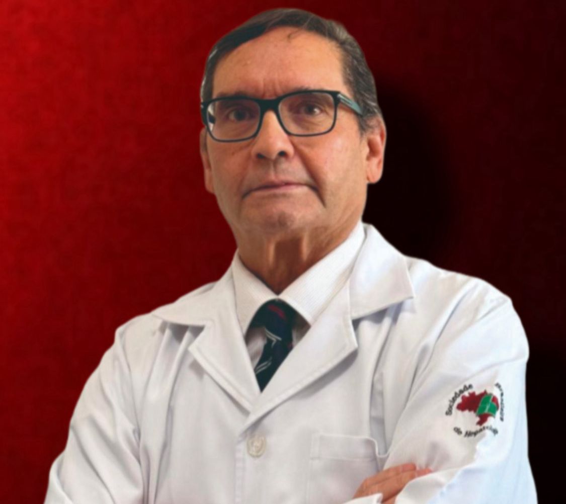 Dr. Raymundo Paraná