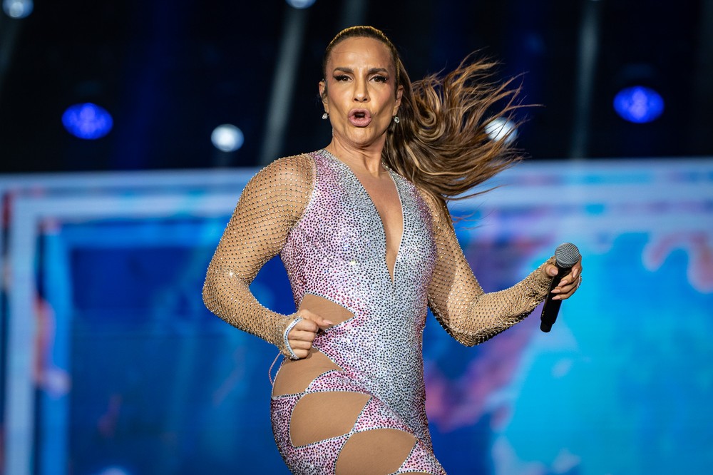 Ivete Sangalo comanda a virada para 2026 no último dia do Festival Virada Salvador