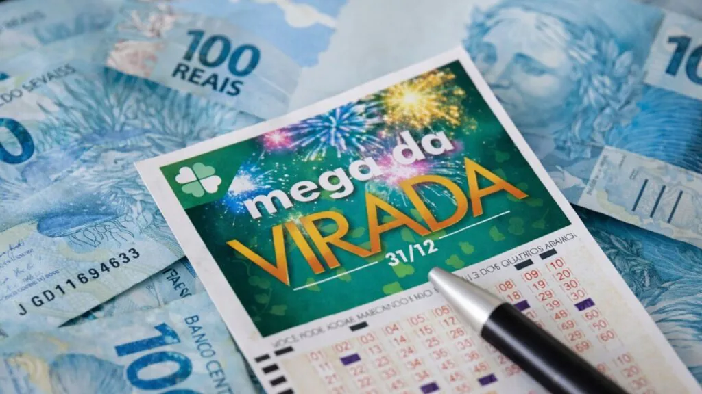 Mega da Virada 2025 sorteia dezenas e premia apostas na manhã de 1º de janeiro
