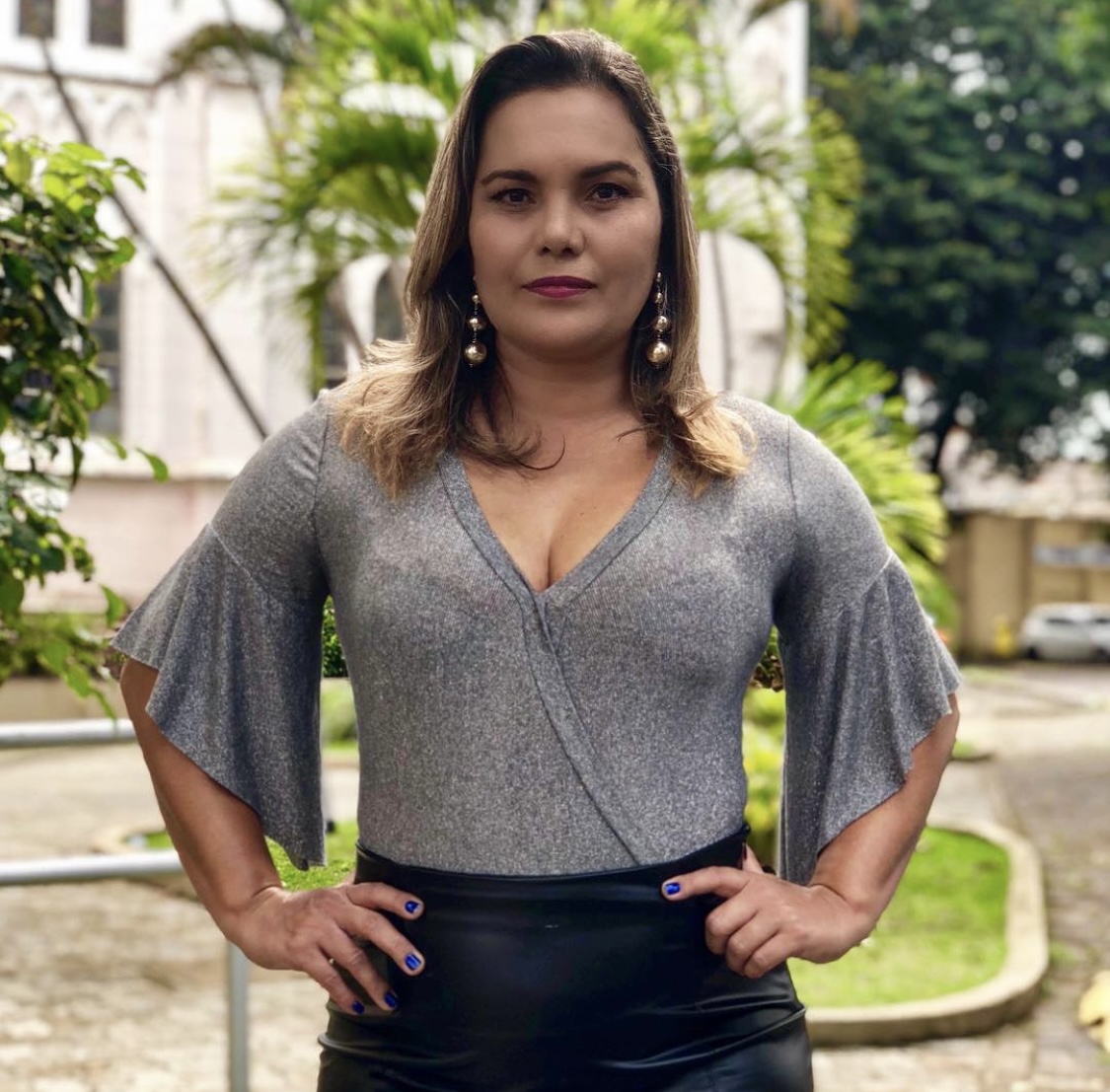 Carla Araujo retorna a Salvador e estreia novo noticiário matinal na Cardeal FM