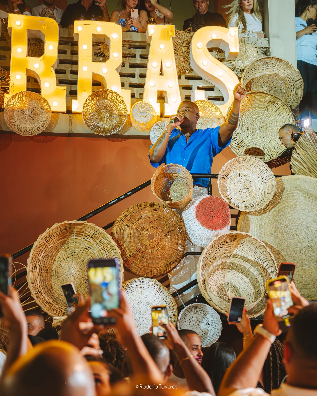 Samba de verão: Escandurras anima Santo Antônio Além do Carmo com SambaDurras
