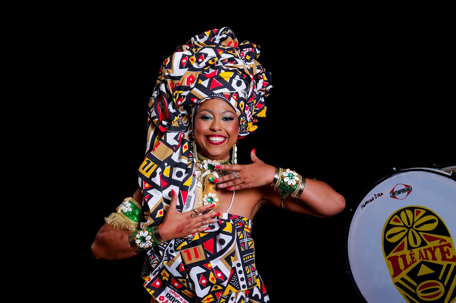 Carol Xavier, de Sussuarana, é eleita Deusa do Ébano 2026