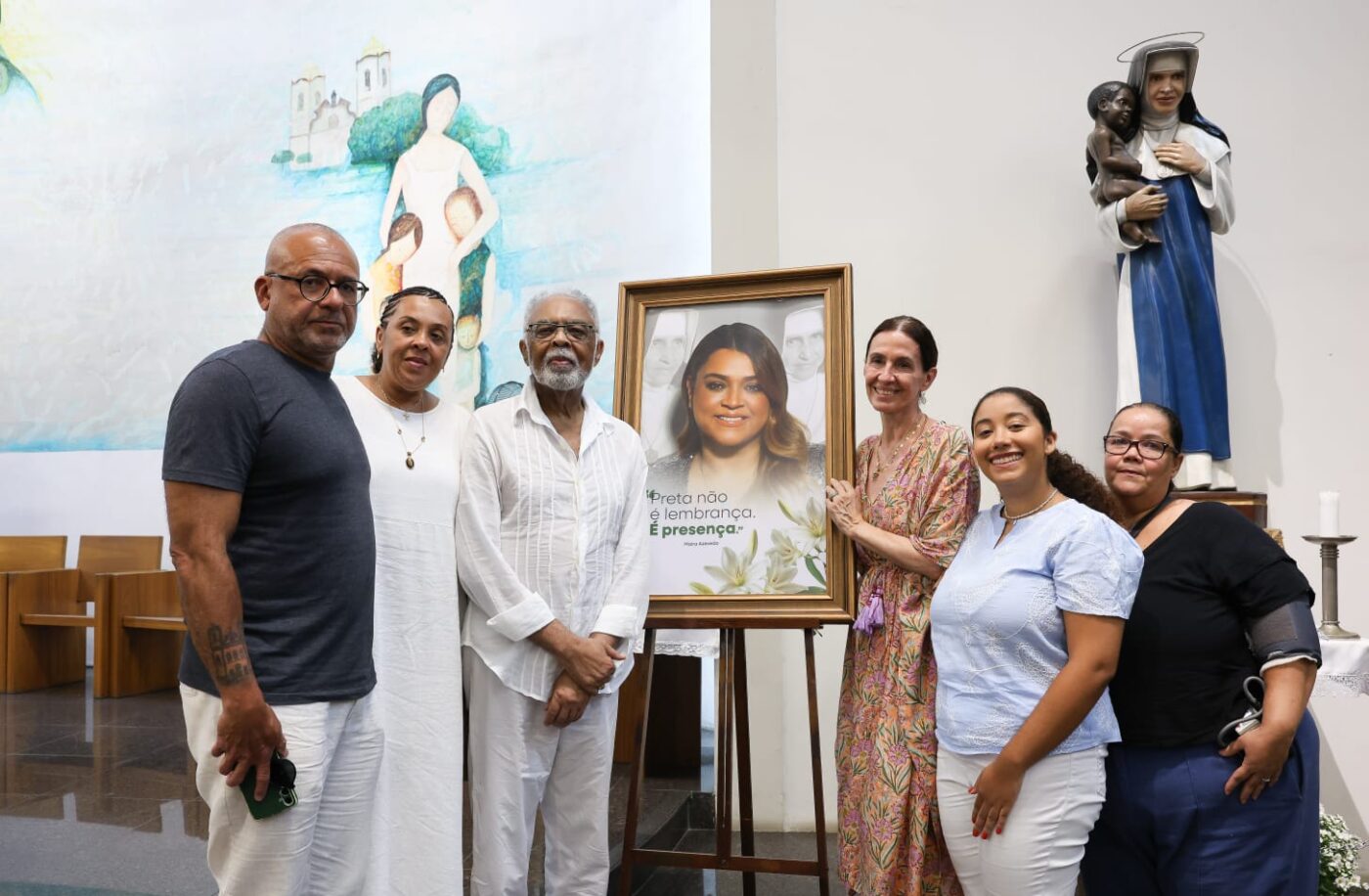 Missa que lembra seis meses da morte de Preta Gil reúne familiares e amigos em Salvador
