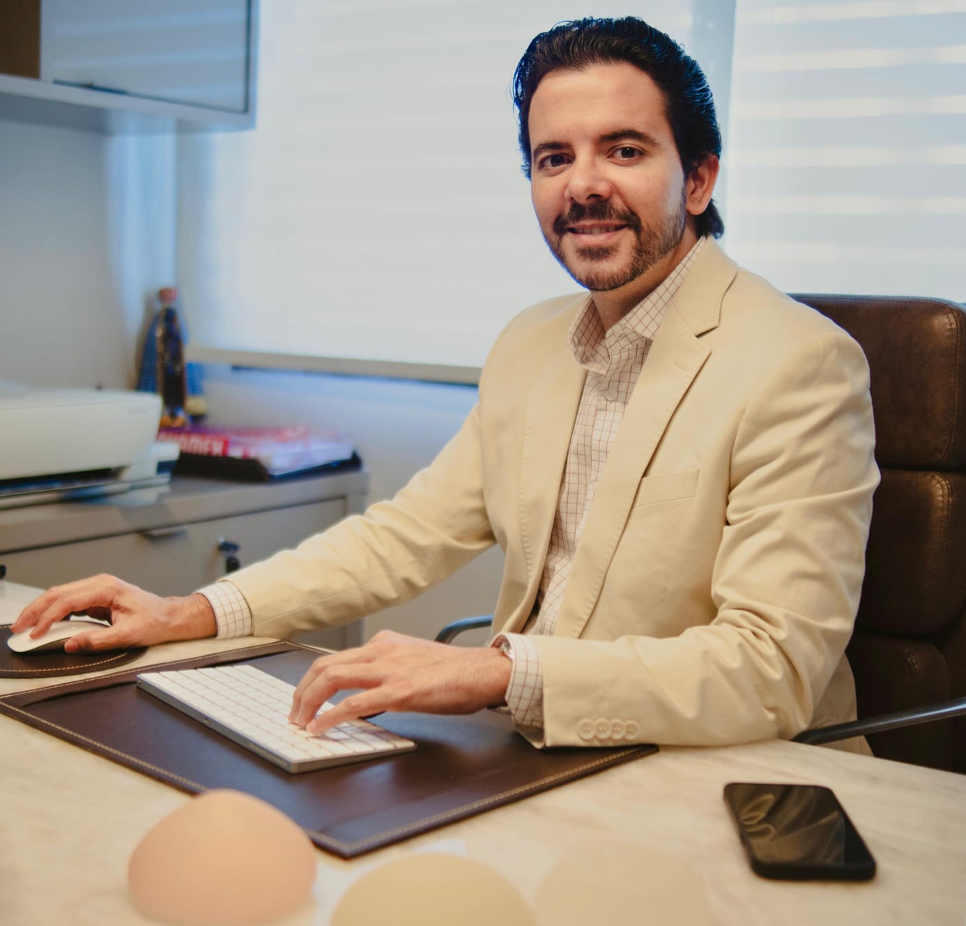 Cirurgião plástico baiano acredita que o procedimento estético une saúde,  reconstrução e autoestima