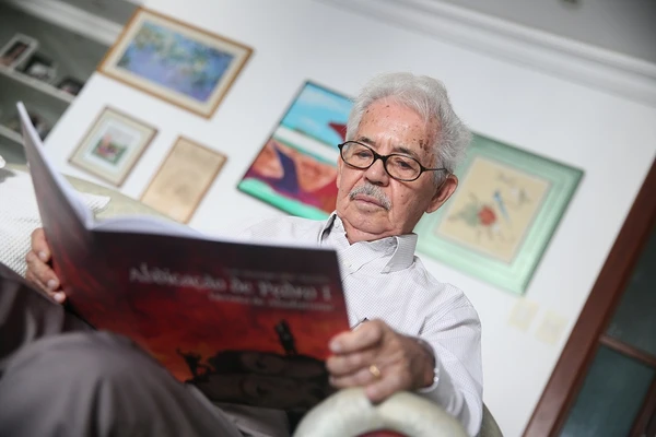 Centenário de Luis Henrique Dias Tavares destaca legado de um dos maiores historiadores da Bahia