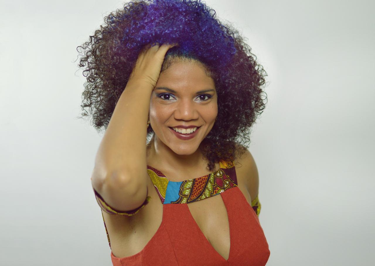 Juliana Ribeiro apresenta “As Saideiras” no 2 de fevereiro, no Rio Vermelho