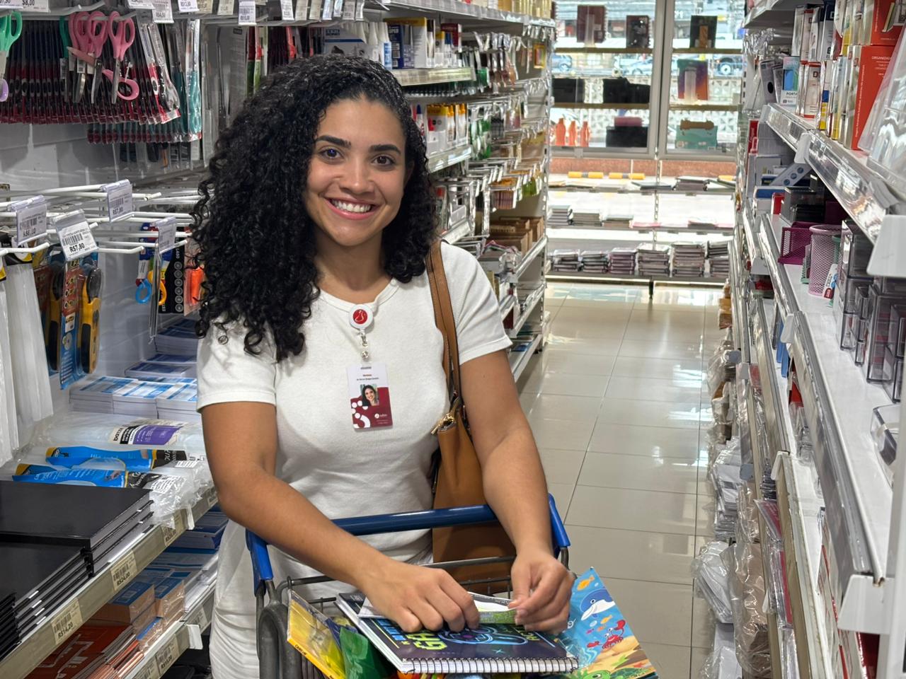 Volta às aulas: empresas adotam iniciativas para apoiar colaboradores na compra de materiais escolares