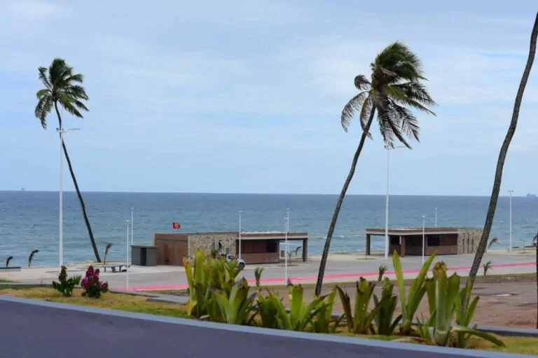 Festa de Iemanjá movimenta a Orla Pituaçu com programação cultural e religiosa no dia 2 de fevereiro