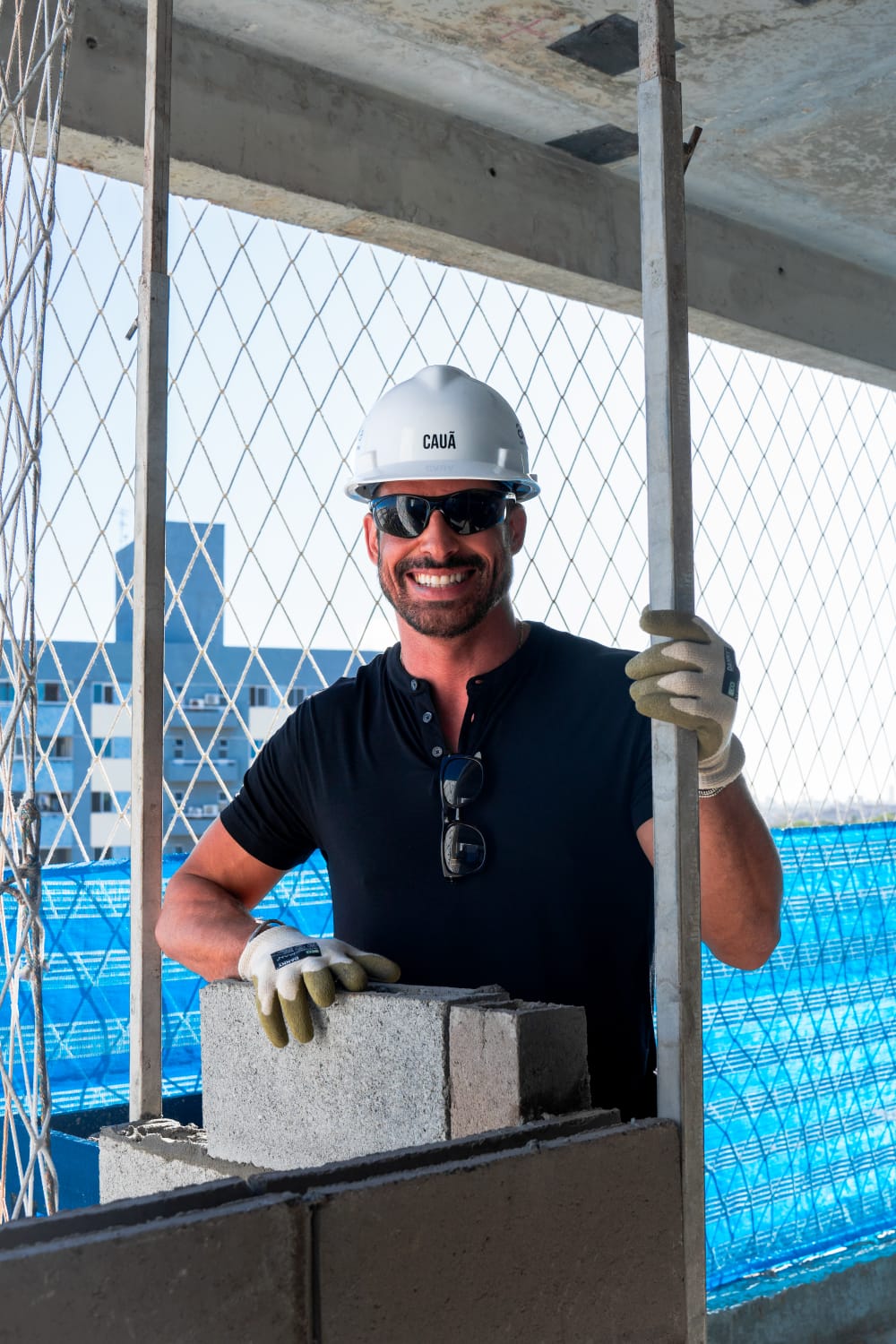 Cauã Reymond vem a Salvador para inaugurar primeiro empreendimento no Brasil com sua assinatura