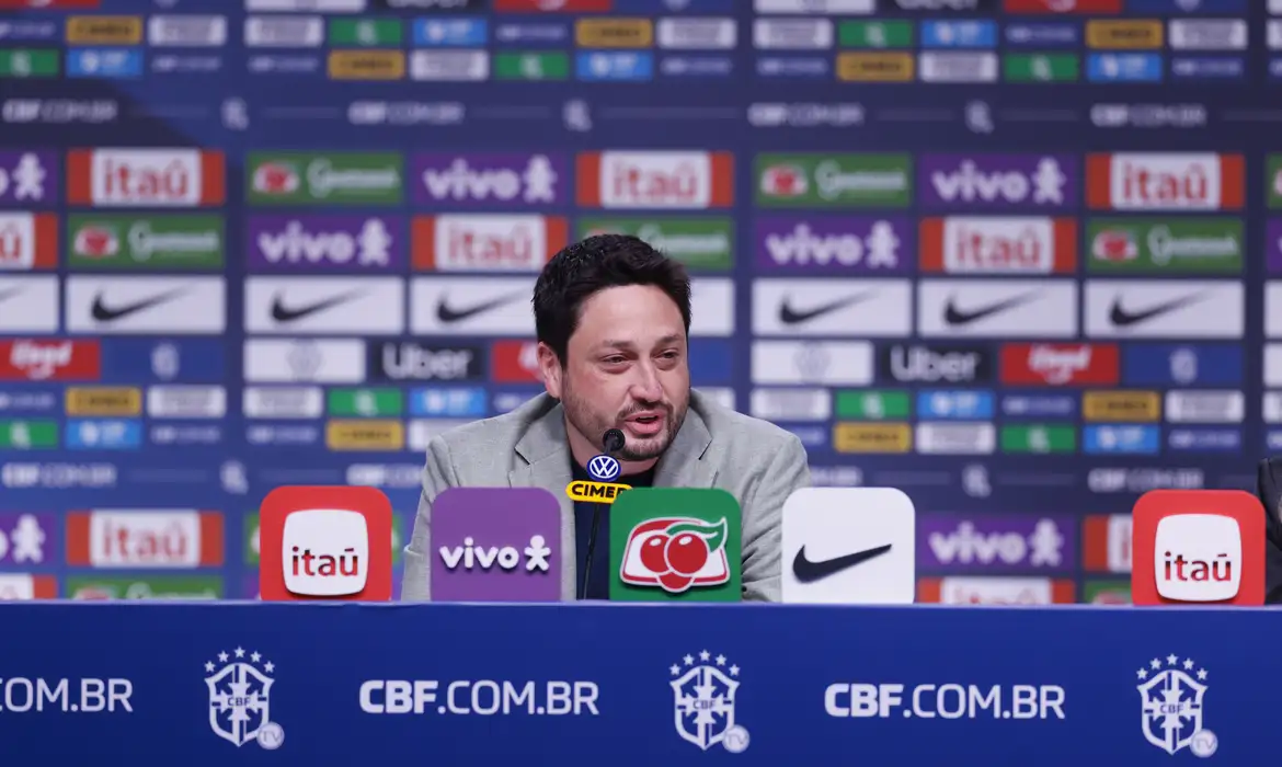 Arthur Elias convoca Seleção Feminina para primeiros amistosos de 2026 com novidades e retornos importantes