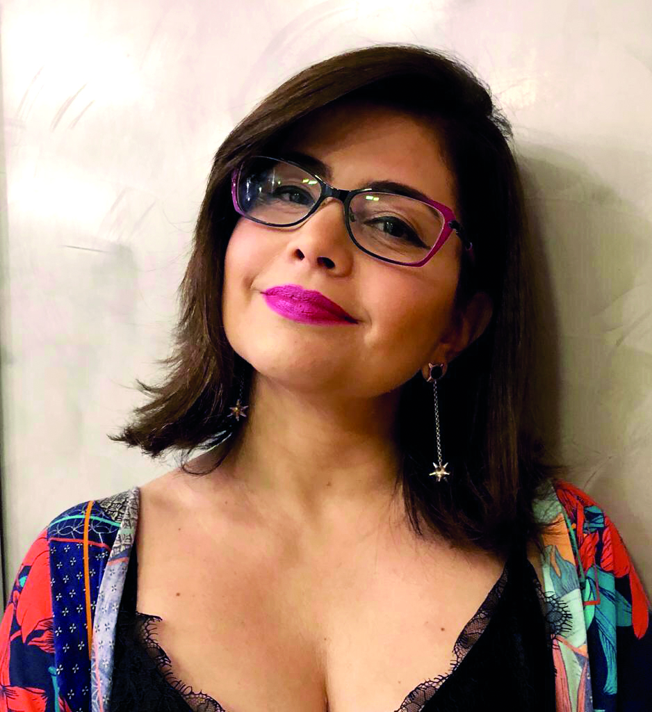 Ana Carolina Monteira analisa os riscos e as armadilhas da “solidez” na modernidade líquida na edição 70 da Revista Let's Go Bahia