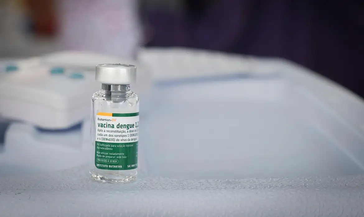 Instituto Butantan antecipa entrega de 1,3 milhão de doses da vacina contra dengue ao Sistema Único de Saúde (SUS)