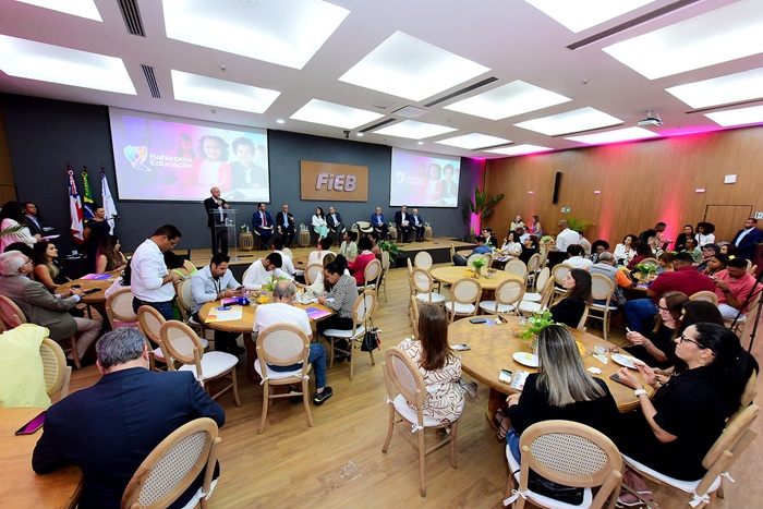 Movimento Bahia pela Educação retoma ações e amplia mobilização pela alfabetização na idade certa