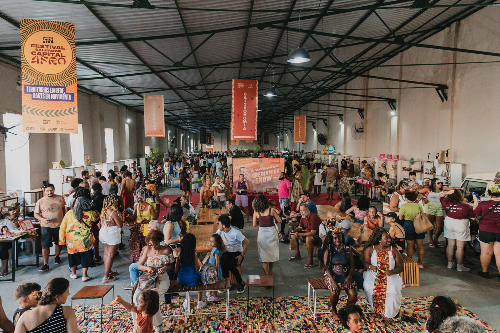 Mercado Iaô chega a Castro Alves integrando a programação do Flipo