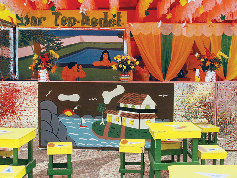 Livro resgata memória das barracas que marcaram as festas de largo de Salvador