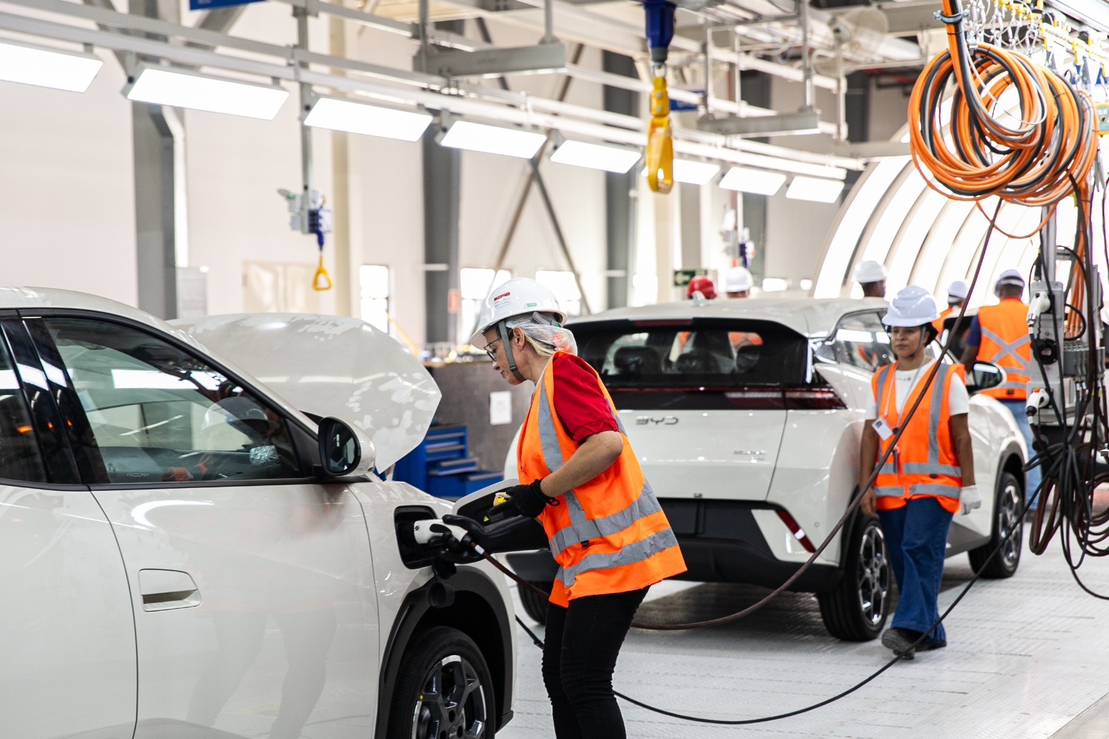 BYD amplia operação na Bahia, inicia segundo turno e reforça geração de empregos