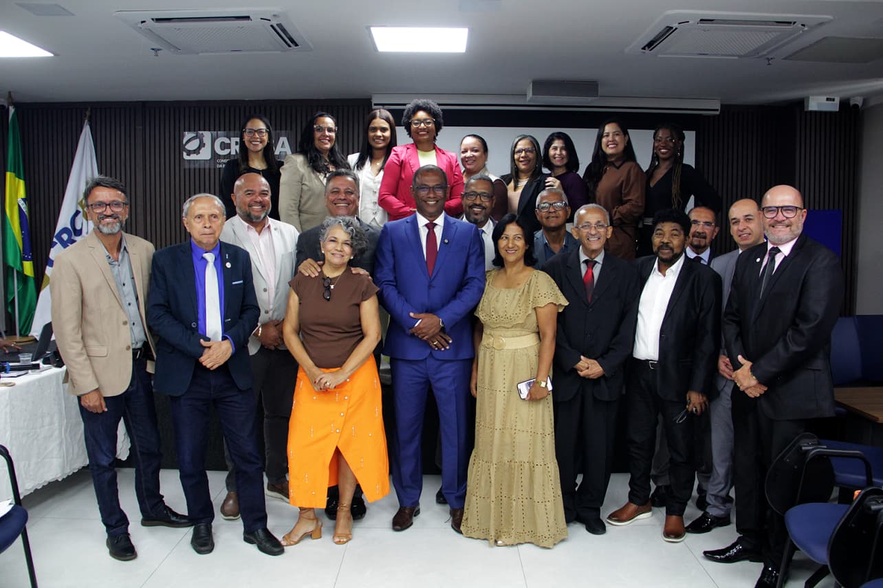 CRCBA empossa nova diretoria em cerimônia com autoridades em Salvador