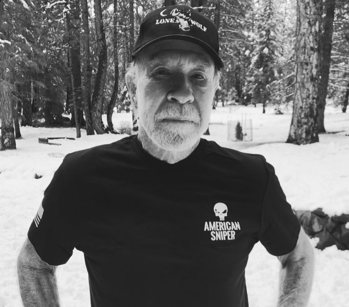 Morre Chuck Norris aos 86 anos no Havaí