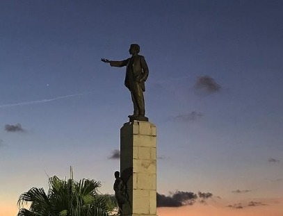 Praça Castro Alves: palco da história nos 477 anos de Salvador