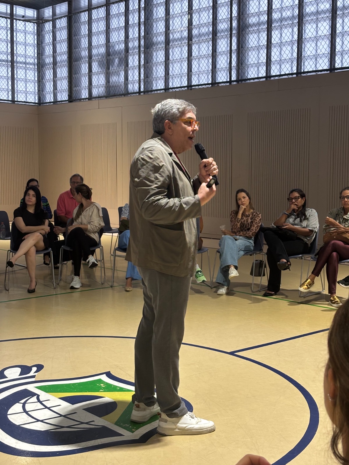 Palestra com Amaral Cunha reforça parceria entre família e escola em Salvador