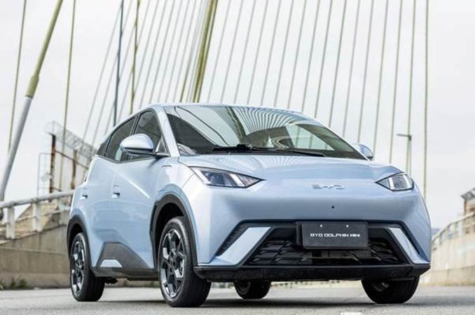 BYD bate recorde no Brasil e Dolphin Mini lidera vendas no varejo em 2026