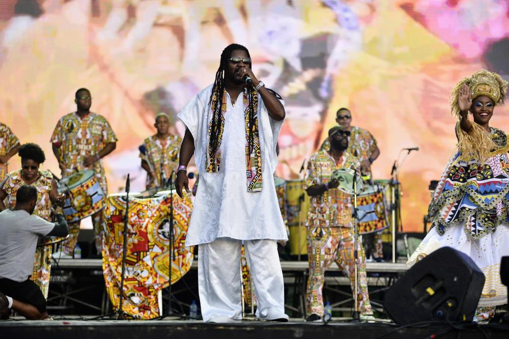 Livro celebra a história musical do Ilê Aiyê e será lançado na Senzala do Barro Preto