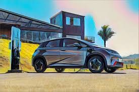 BYD amplia investimentos na Bahia e inicia produção de baterias no Brasil