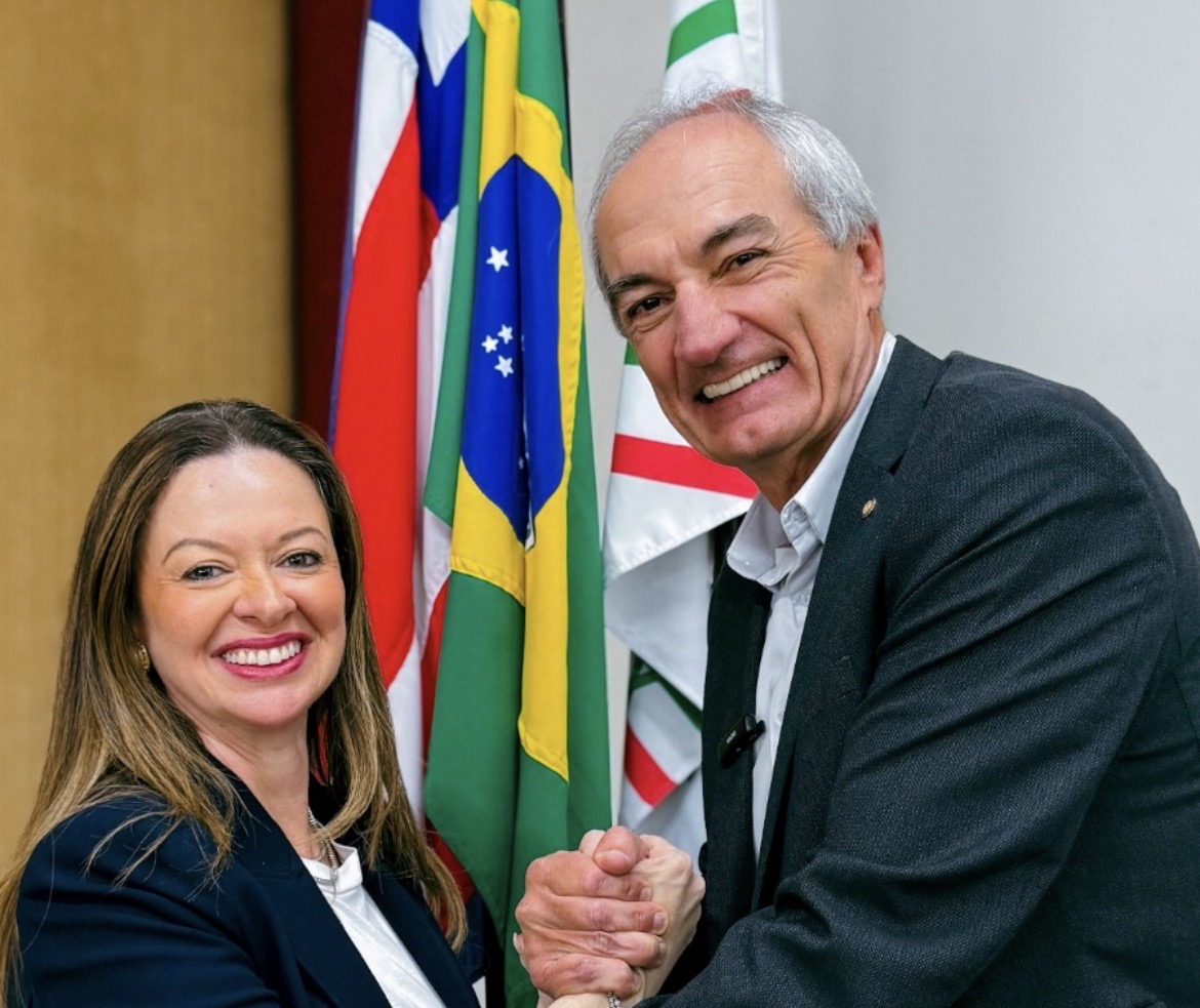 Paulo Cavalcanti assume presidência da FACEB após eleição com forte presença do interior