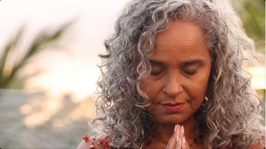 Carla Visi apresenta EcoS da Natureza no Farol do Tamar dia 19