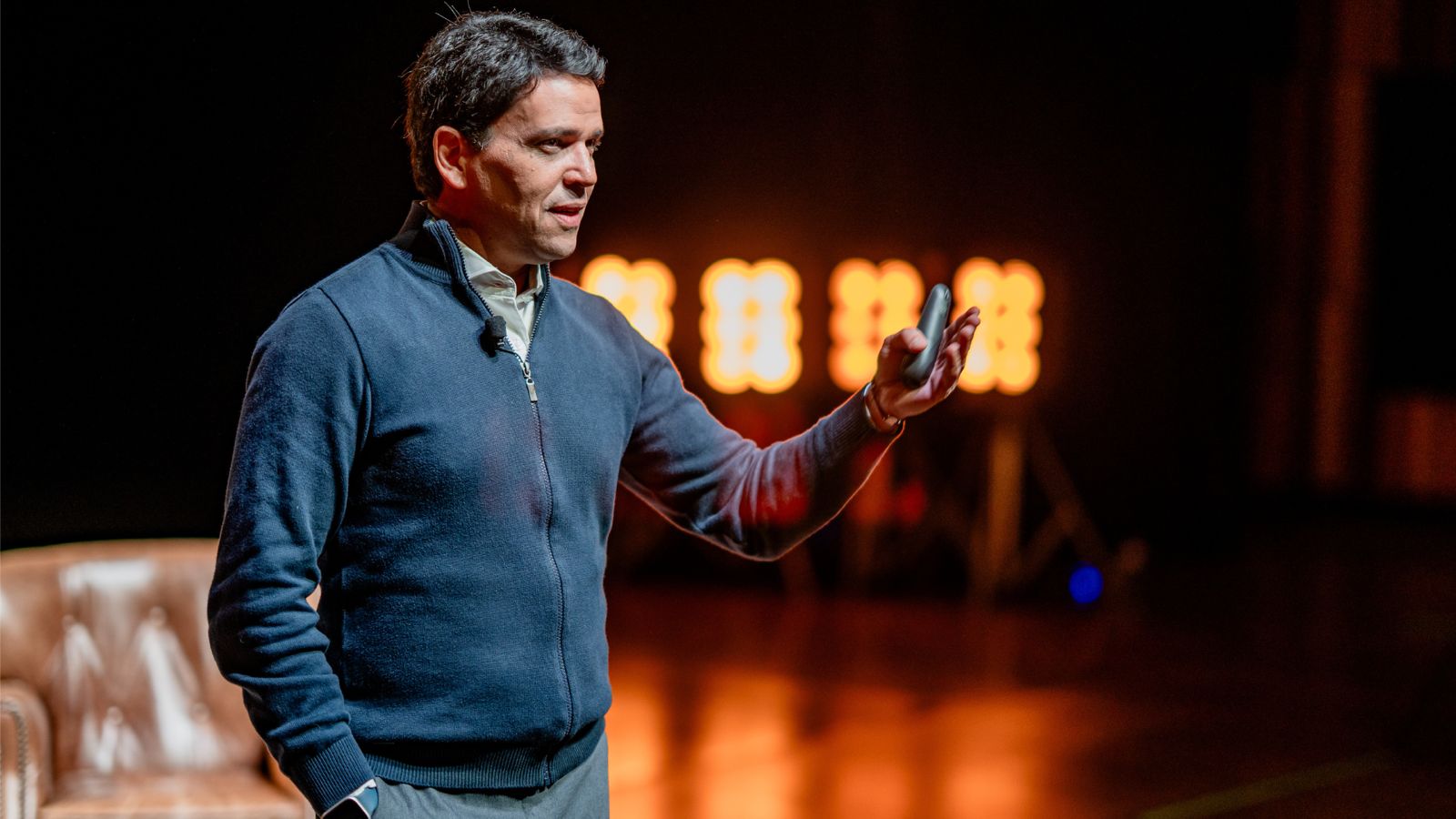 Antes da estratégia: a reflexão que está redefinindo a forma como líderes pensam crescimento chega a Miami