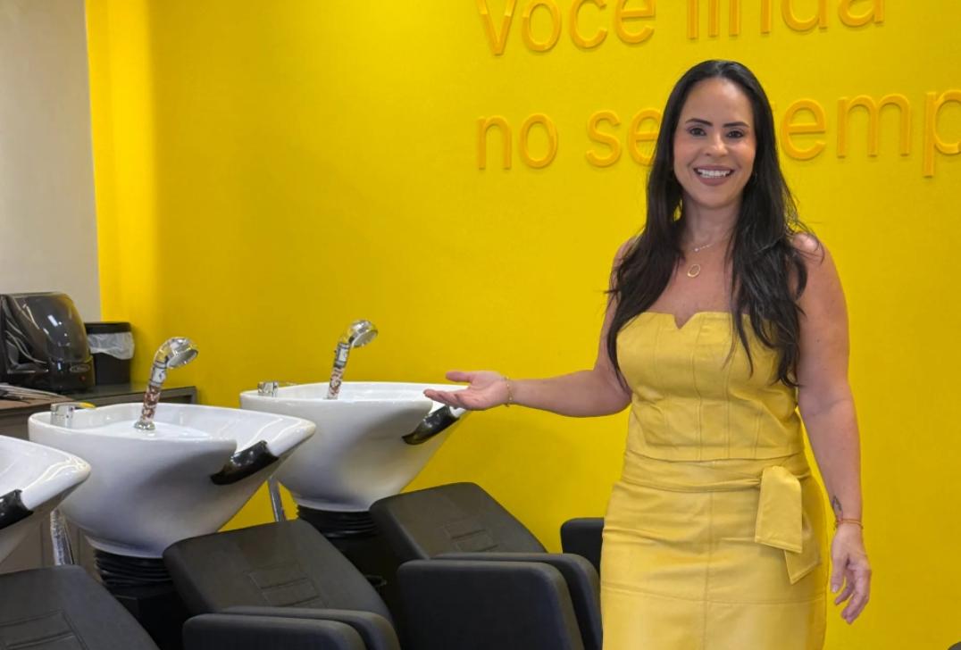 Empresária traz novo espaço de escovas e serviços de beleza express