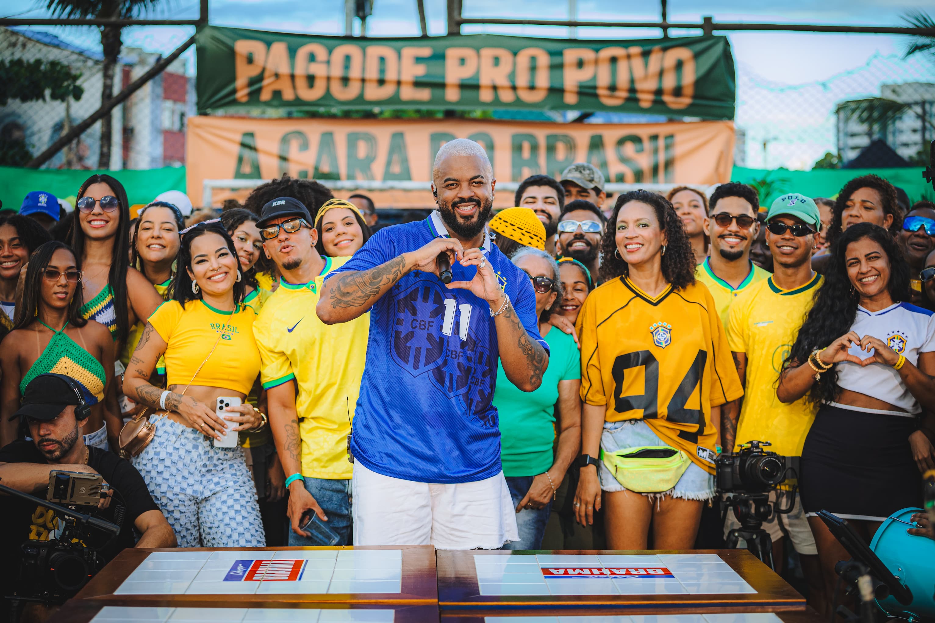 Diggo grava audiovisual “A Cara do Brasil” com participação de Léo Santana em Salvador