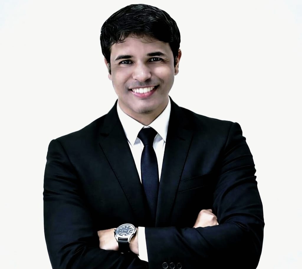 Joacles Costa comenta sobre o Dia Mundial da Língua Portuguesa