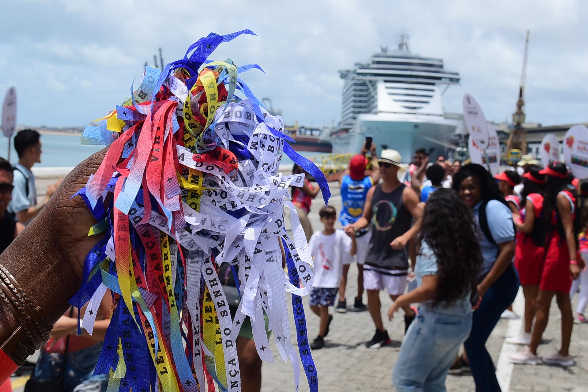 Turismo impulsiona economia de Salvador com mais de R$ 1,6 bilhão em abril