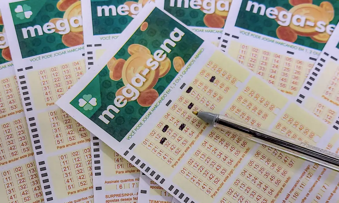 Mega-Sena acumula e próximo prêmio vai a R$ 36 milhões