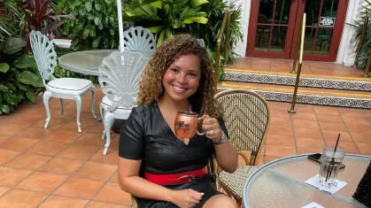 Baiana garante vaga no MasterChef dos EUA após encantar com moqueca