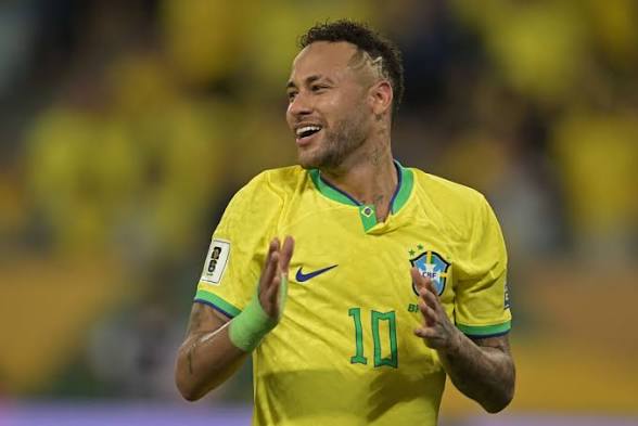 Com Neymar e jovens promessas, Ancelotti anuncia lista da Seleção