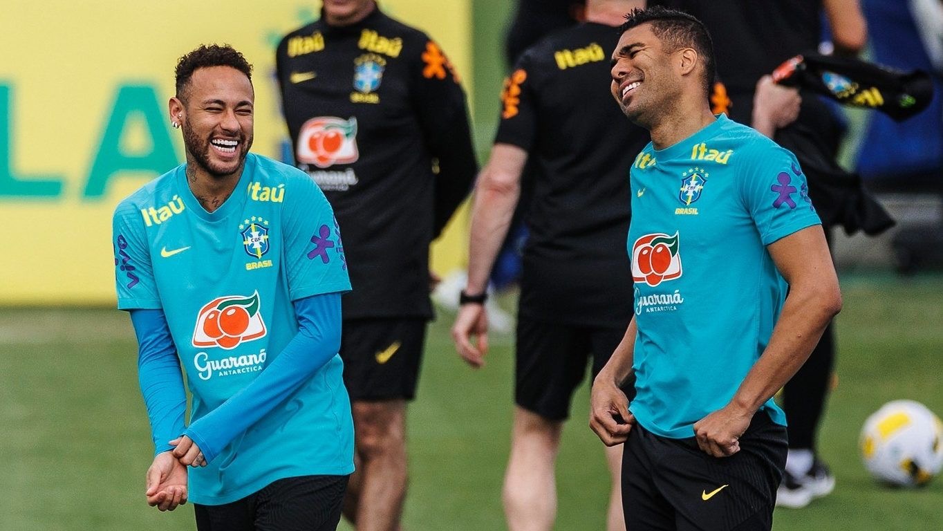 Seleção Brasileira se apresenta na Granja Comary para a Copa com Neymar sob cuidados médicos