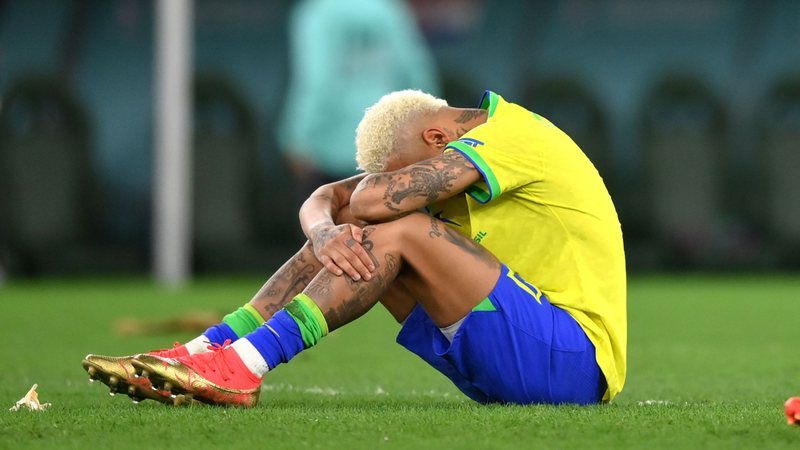 Alerta na Seleção: Lesão de Neymar acende o sinal vermelho na preparação para a Copa