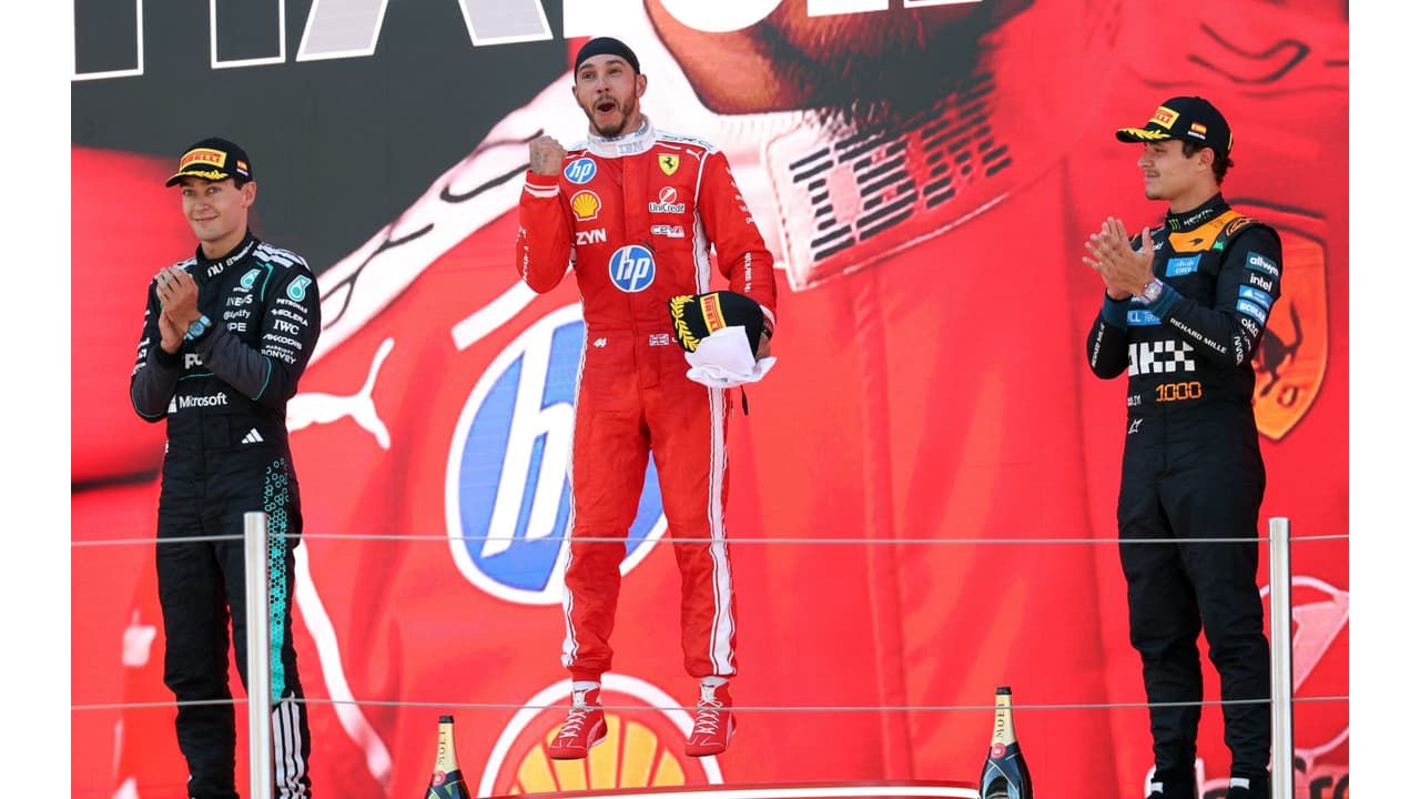 Épico: Hamilton quebra recorde, tira Ferrari da fila e alcança o topo do mundo