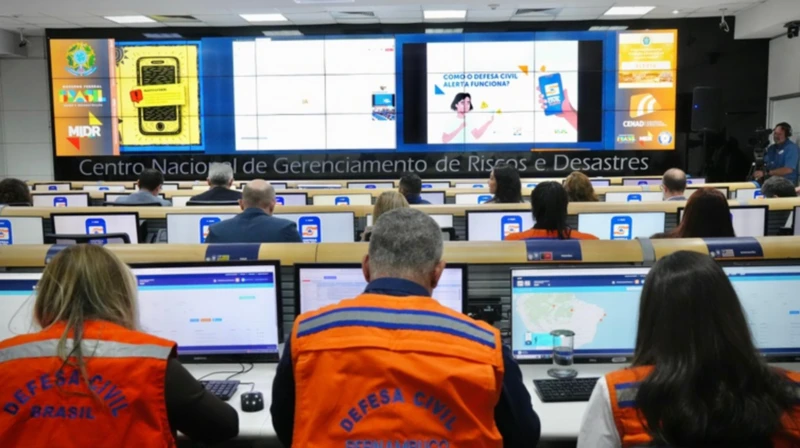 Pânico na madrugada: como um ataque hacker usou mensagens de 'misantropia' para burlar a Defesa Civil