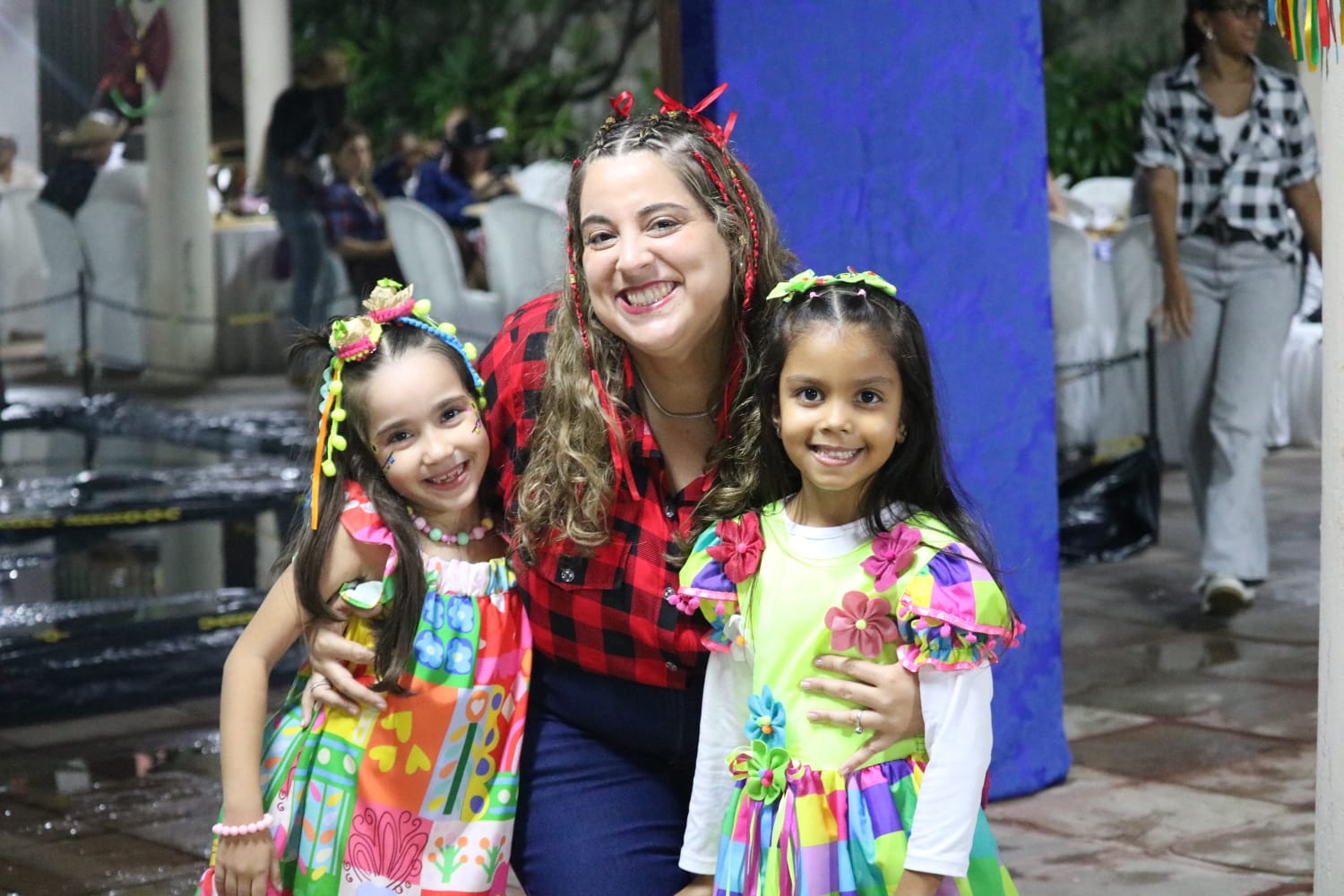 Espaço lúdico terapêutico promoveu festa junina "Fazendinha do Gira Mundo" reunindo crianças e adolescentes neurodivergentes