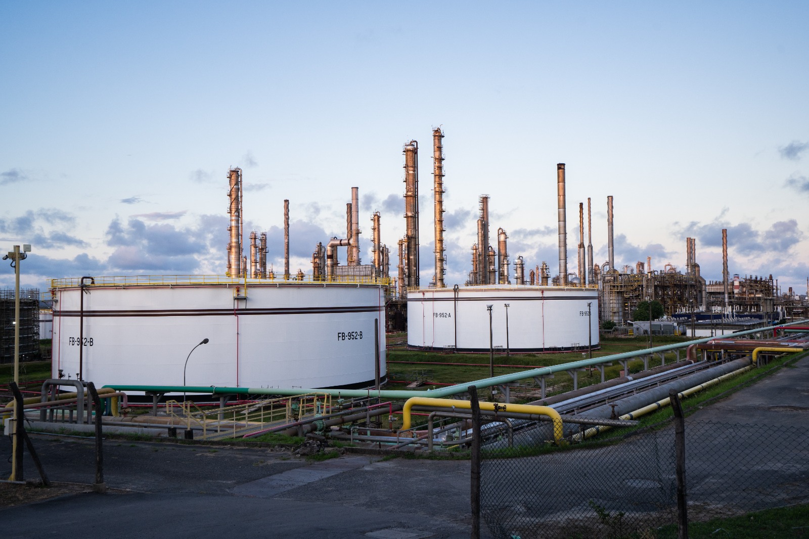 Polo de Camaçari completa 48 anos impulsionando a atividade industrial e a economia da Bahia
