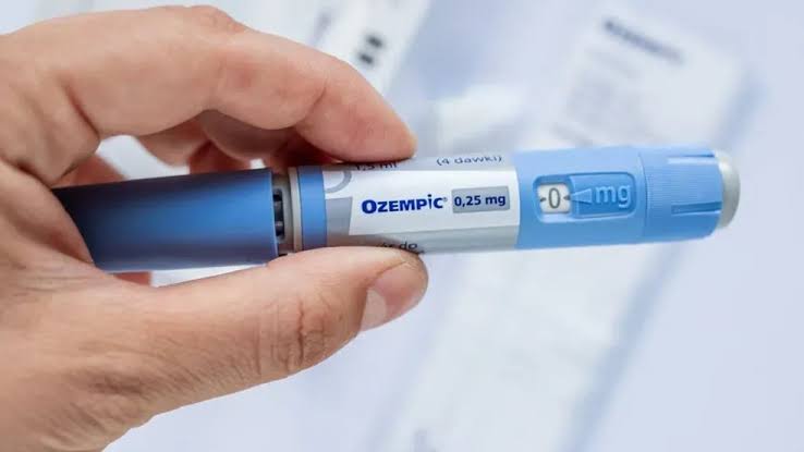 Venda de Ozempic em marketplace avança no exterior, mas esbarra em barreiras regulatórias no Brasil
