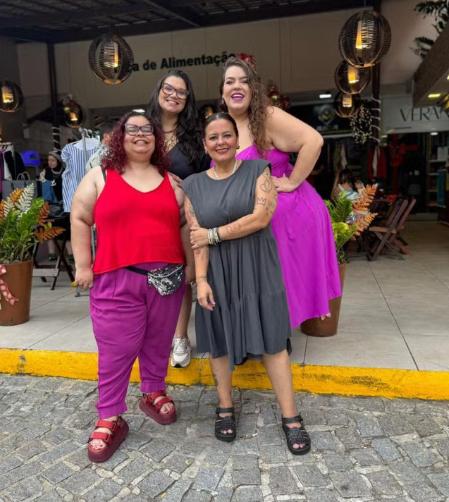 Bazar Plus Size reúne moda, consumo consciente e peças a partir de R$ 20 em Salvador