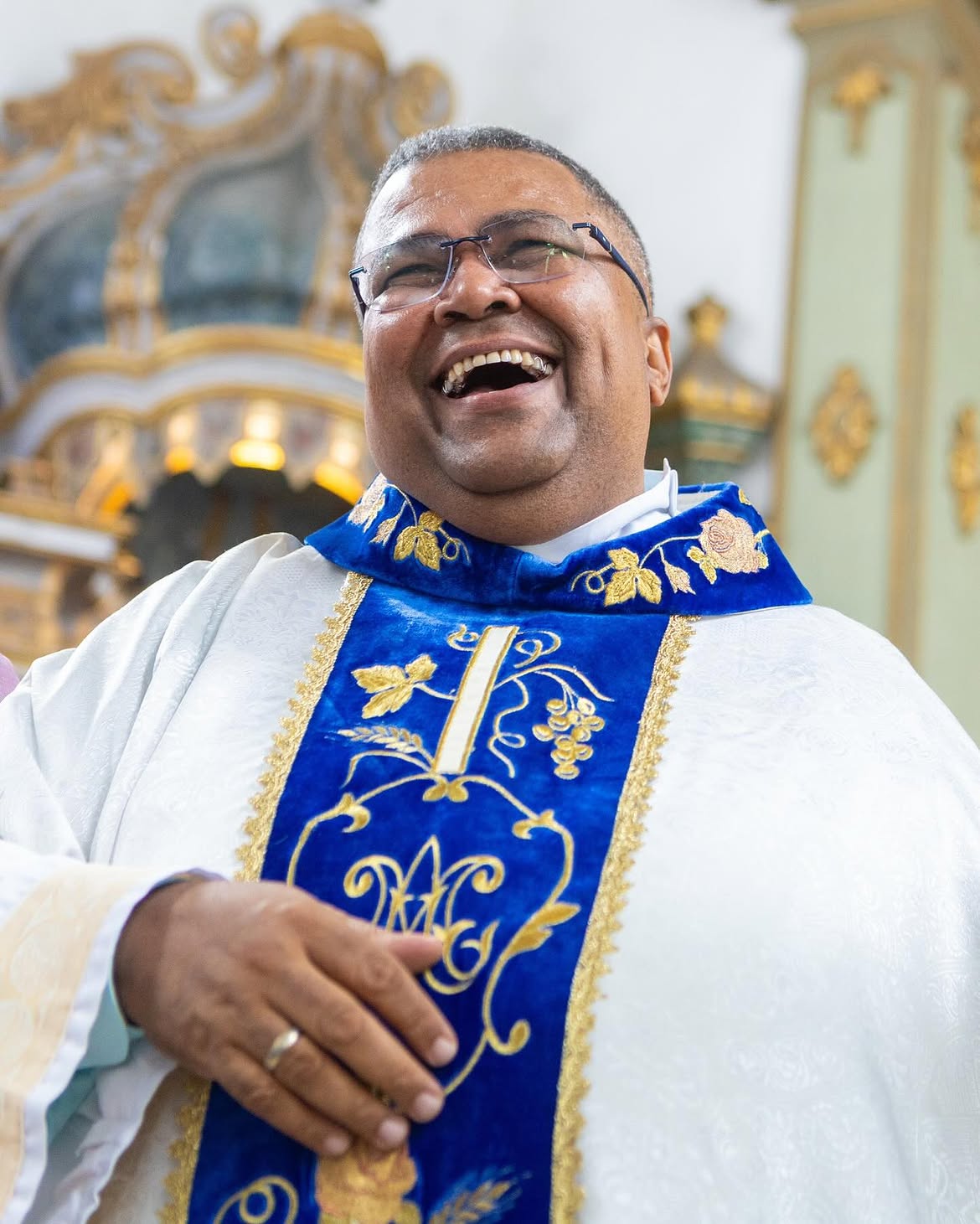 Padre Lázaro Muniz anuncia despedida da Igreja do Rosário dos Pretos após atuação marcada pelo diálogo inter-religioso