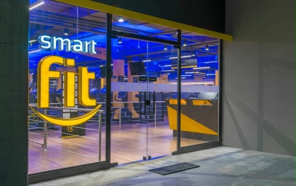 Smart Fit em risco? O que significa a saída parcial do maior fundo soberano do mundo após queda de 29% nas ações