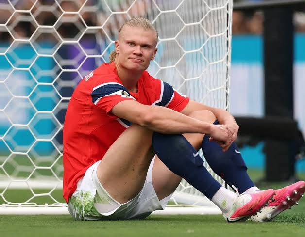 Com dois gols de Jude Bellingham, Inglaterra elimina a Noruega e segue na Copa do Mundo