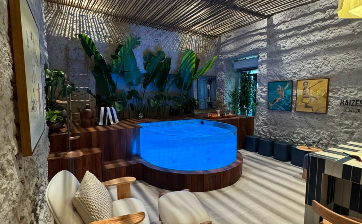 Piscina premium com tecnologia e design é destaque na CASACOR Bahia